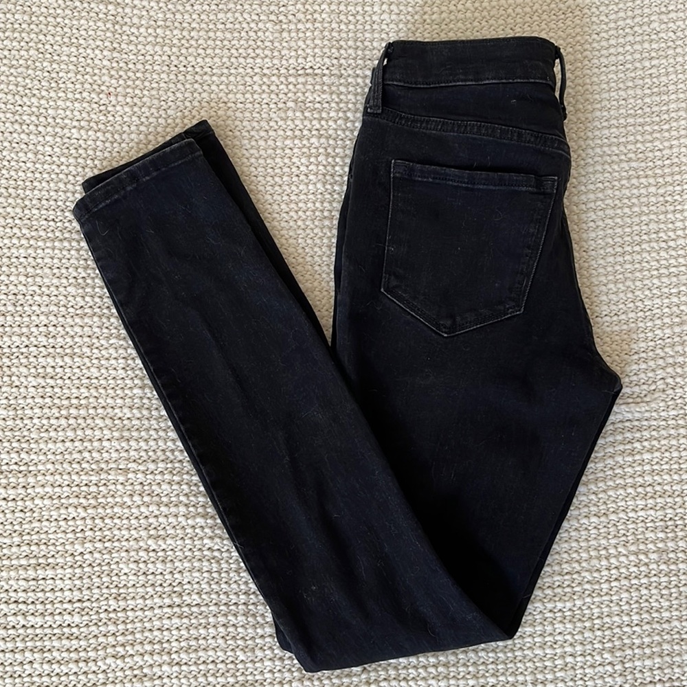 Old Navy Black Distressed Pop Icon jeans. Mid Rise, Size 2. - Picture 4 of 7